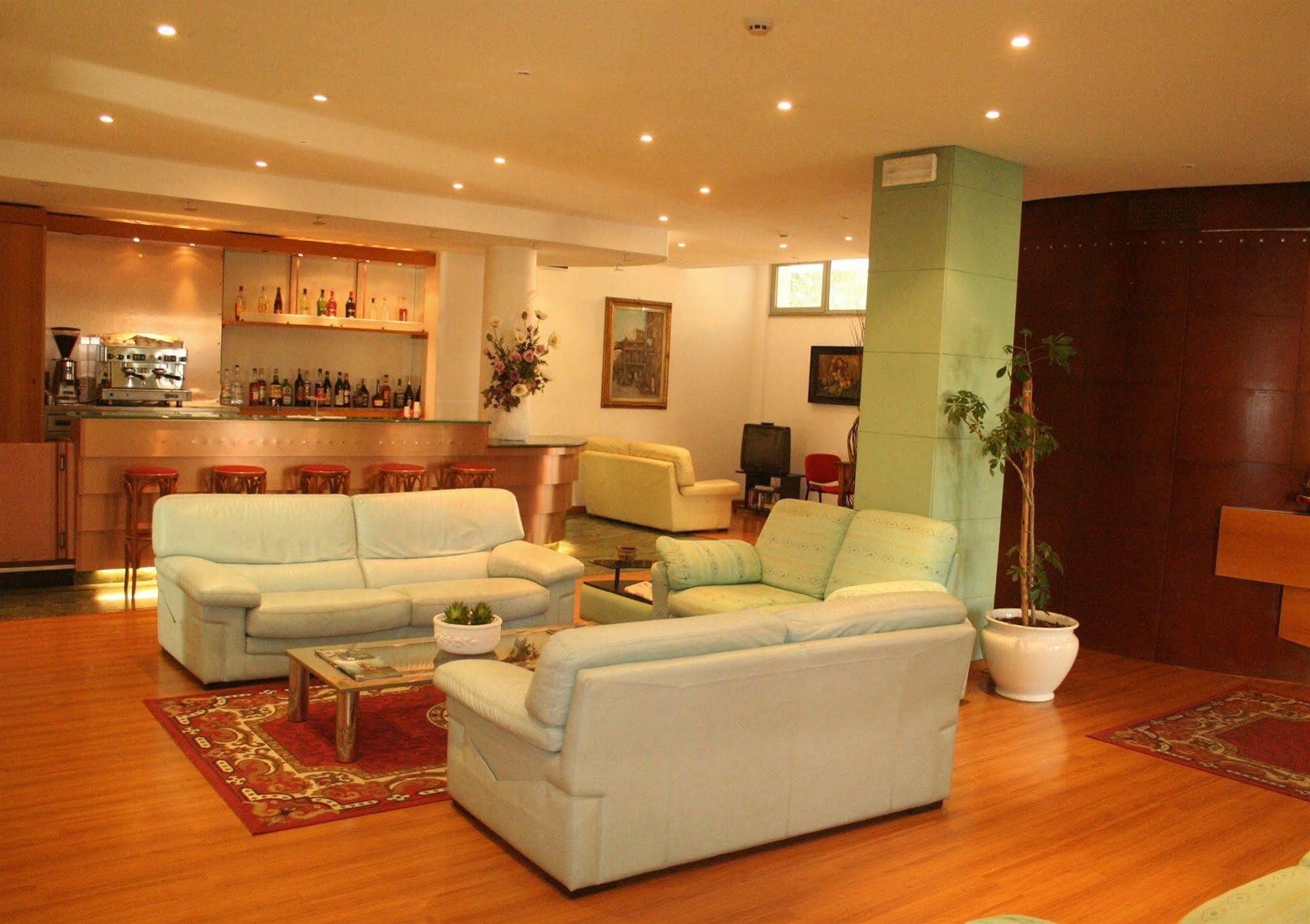 Hotel Elvezia بيزارو المظهر الخارجي الصورة